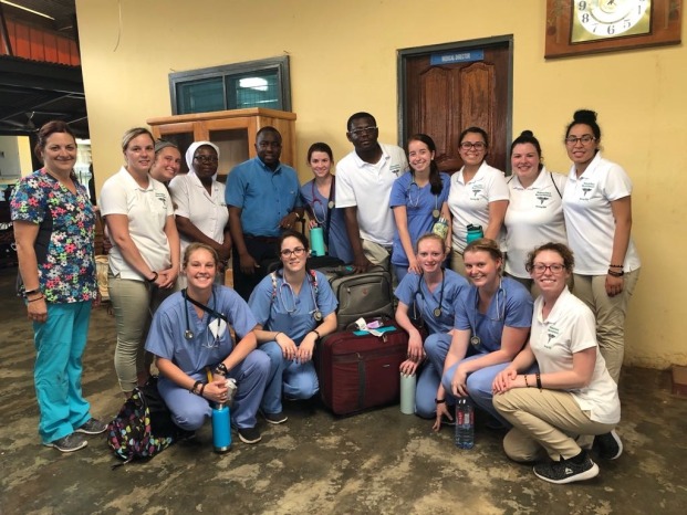 Nursing Students in Ghana group photo in health care facility